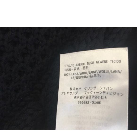 Alexander McQueen cold shoulder cable knit sweater - Picture 4 of 8